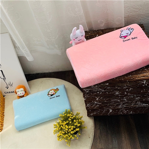 91家纺网 家纺一手货源 找家纺 纯天然儿童乳胶枕头枕芯6岁以上大童乳胶枕玩具安抚枕头