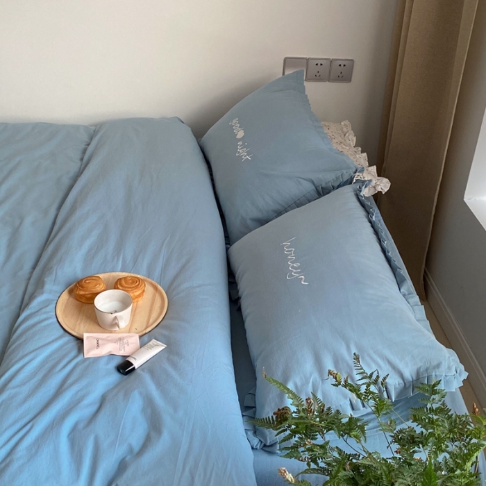 91家纺网 家纺一手货源 找家纺 六巷胡同 2021新款ins风水洗棉木耳边系列 ins冰蓝