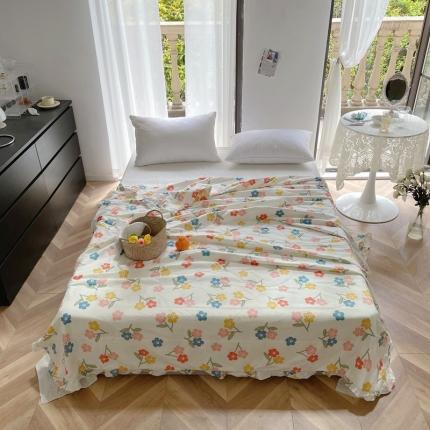 91家纺网 家纺一手货源 找家纺 星期八 2021新款田园风奶油花边大豆夏被 奶油花