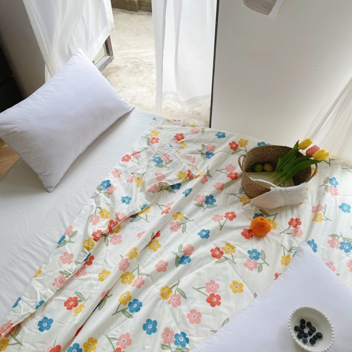 91家纺网 家纺一手货源 找家纺 星期八 2021新款田园风奶油花边大豆夏被 奶油花