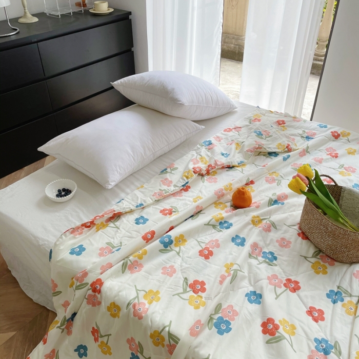 91家纺网 家纺一手货源 找家纺 星期八 2021新款田园风奶油花边大豆夏被 奶油花