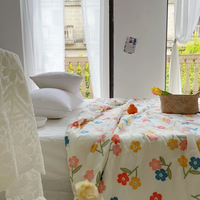 91家纺网 家纺一手货源 找家纺 星期八 2021新款田园风奶油花边大豆夏被 奶油花