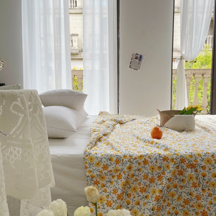 91家纺网 家纺一手货源 找家纺 星期八 2021新款田园风奶油花边大豆夏被 小薇