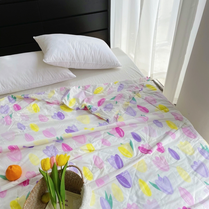 91家纺网 家纺一手货源 找家纺 星期八 2021新款田园风奶油花边大豆夏被 郁金香