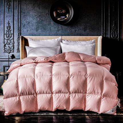 91家纺网 家纺一手货源 找家纺 太阳羽2025新款苏绣提花立体被豆沙色