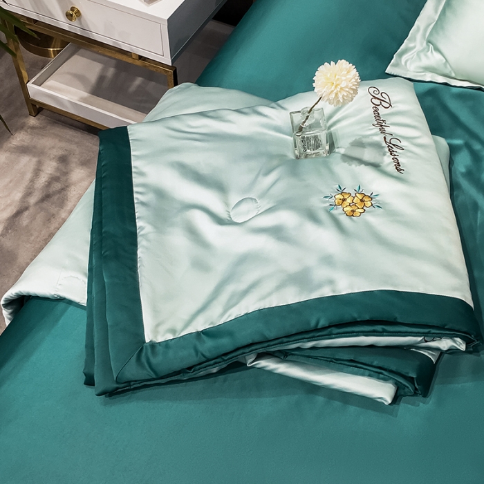 91家纺网 家纺一手货源 找家纺 （总）澳梵 2022新款莫代尔绣花夏被四件套