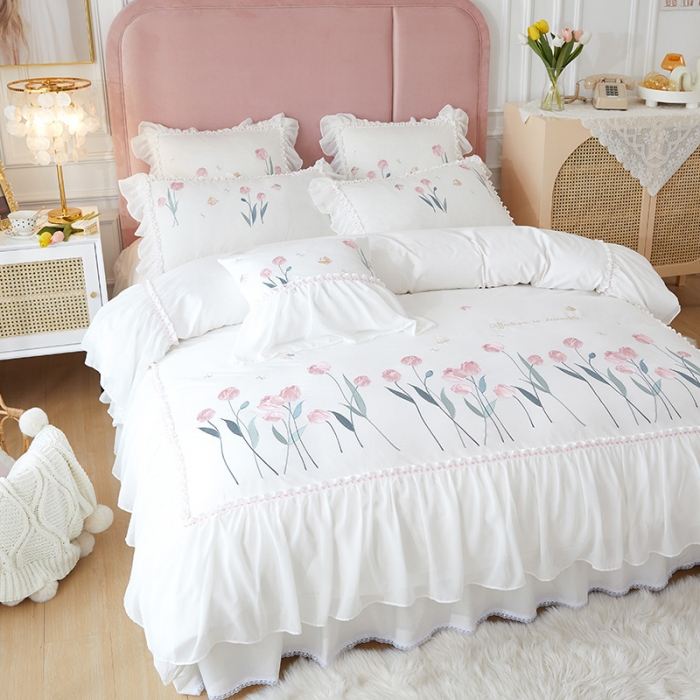 91家纺网 家纺一手货源 找家纺 （总）亲亲公主全棉绣花韩版公主风床裙款蕾丝四件套郁金香白色