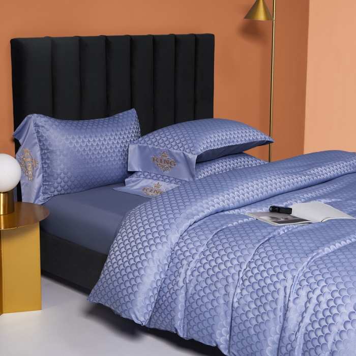 91家纺网 家纺一手货源 找家纺 眠帛2021新款60S贡缎提花全棉轻奢风四件套 路易斯蓝