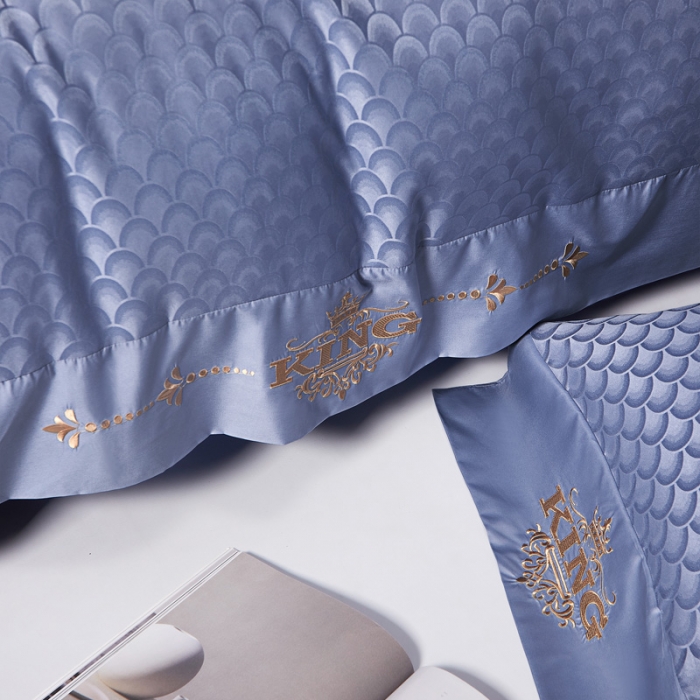 91家纺网 家纺一手货源 找家纺 眠帛2021新款60S贡缎提花全棉轻奢风四件套 路易斯蓝