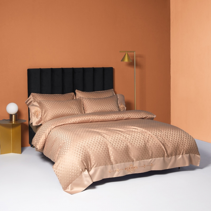 91家纺网 家纺一手货源 找家纺 眠帛2021新款60S贡缎提花全棉轻奢风四件套 路易斯香槟