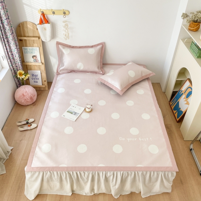 91家纺网 家纺一手货源 找家纺 时年 2021新款水洗养生冰丝凉席 波点粉