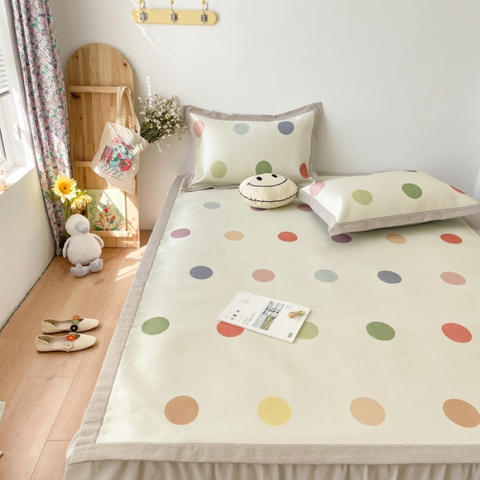 91家纺网 家纺一手货源 找家纺 时年 2021新款水洗养生冰丝凉席 彩色波点