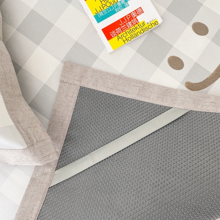 91家纺网 家纺一手货源 找家纺 时年 2021新款水洗养生冰丝凉席 灰格笑脸