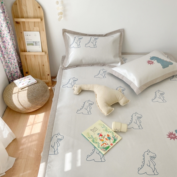 91家纺网 家纺一手货源 找家纺 时年 2021新款水洗养生冰丝凉席 恐龙战队