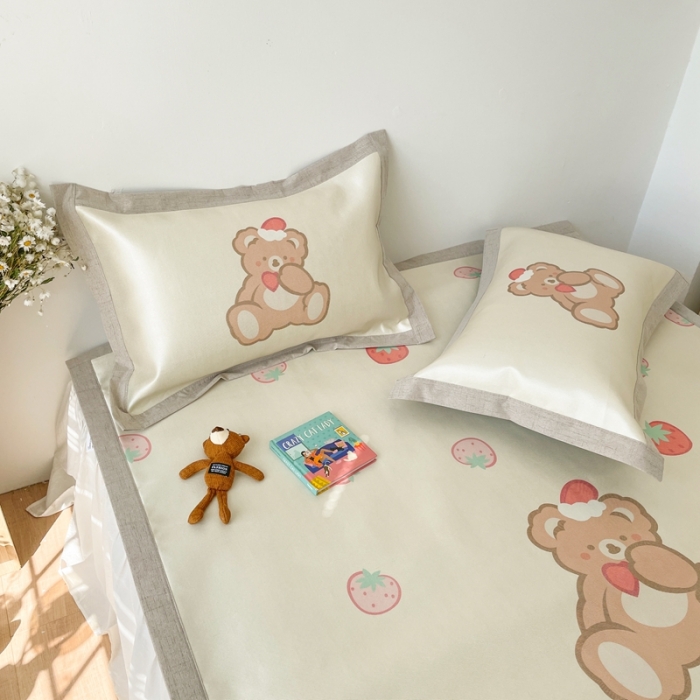 91家纺网 家纺一手货源 找家纺 时年 2021新款水洗养生冰丝凉席 礼物熊