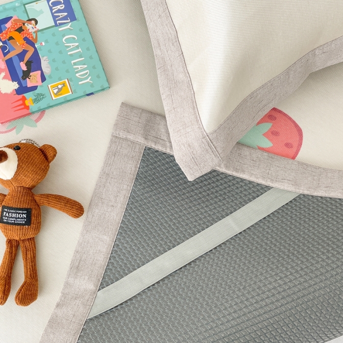 91家纺网 家纺一手货源 找家纺 时年 2021新款水洗养生冰丝凉席 礼物熊