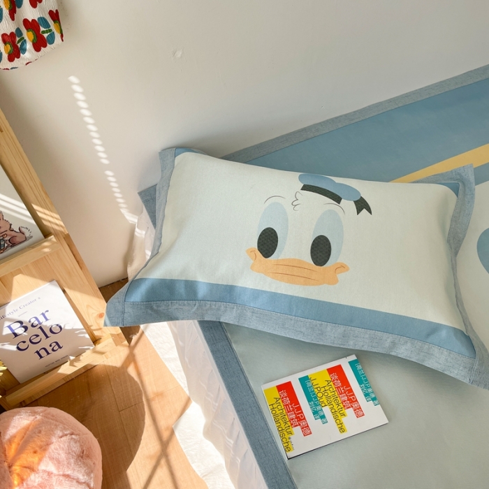 91家纺网 家纺一手货源 找家纺 时年 2021新款水洗养生冰丝凉席 萌鸭先生