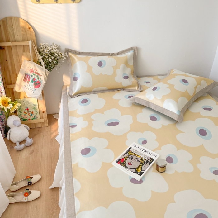 91家纺网 家纺一手货源 找家纺 时年 2021新款水洗养生冰丝凉席 奶思