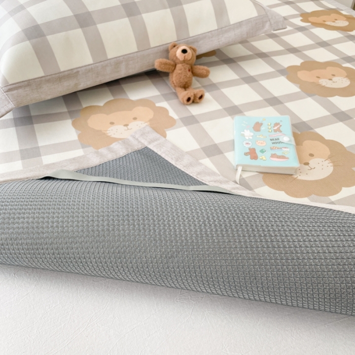 91家纺网 家纺一手货源 找家纺 时年 2021新款水洗养生冰丝凉席 小狮子