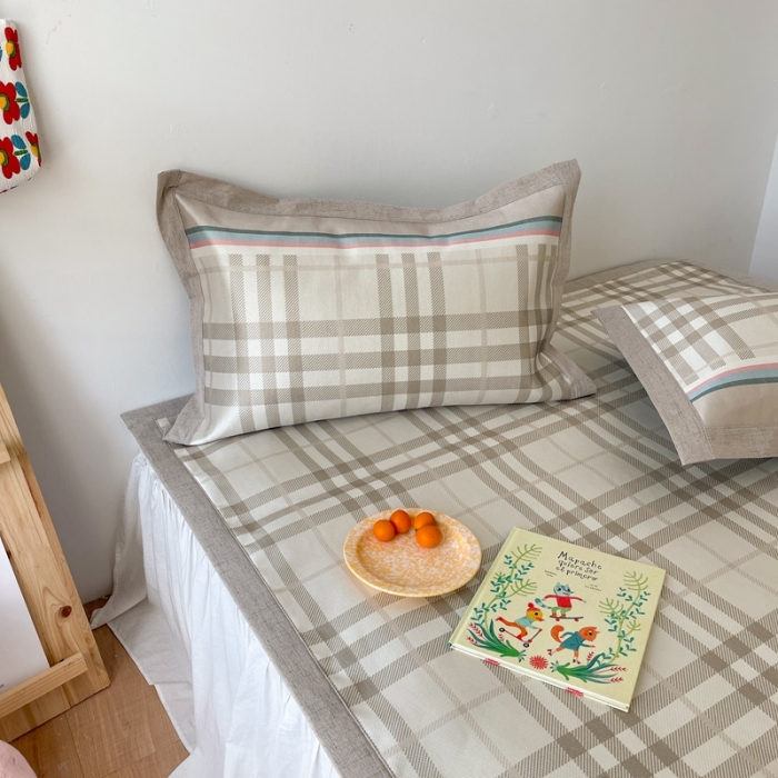 91家纺网 家纺一手货源 找家纺 时年 2021新款水洗养生冰丝凉席 英伦熊