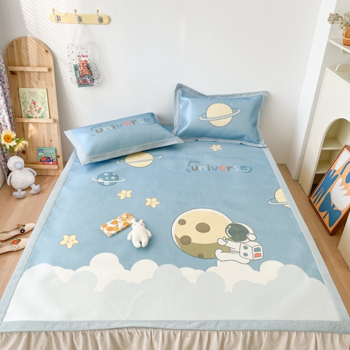 91家纺网 家纺一手货源 找家纺 时年 2021新款水洗养生冰丝凉席 宇航员