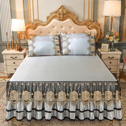 91家纺网 家纺一手货源 找家纺 瑞宝 2025新款高奢可水洗冰丝凉席床裙三件套 灰色