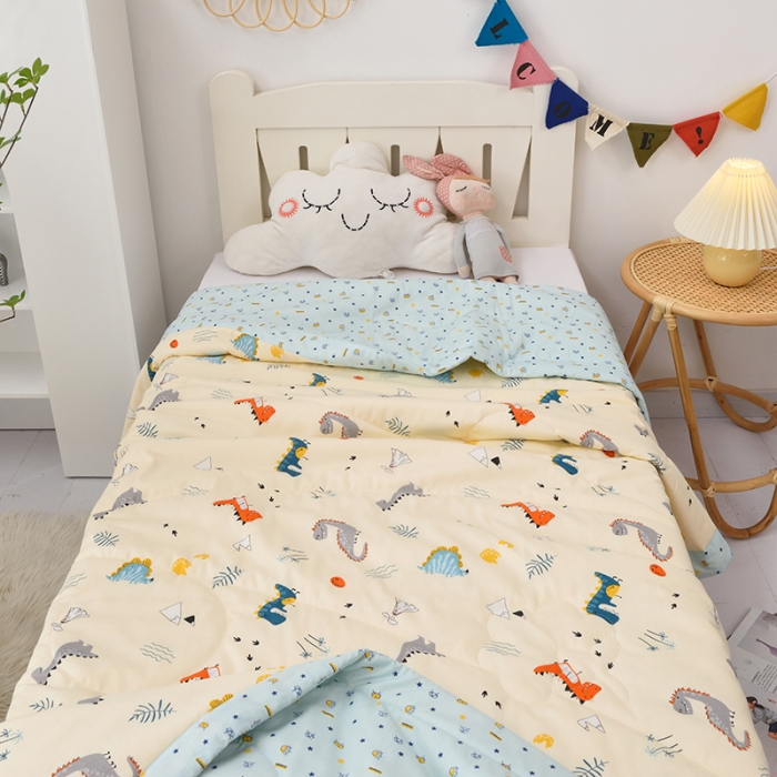 91家纺网 家纺一手货源 找家纺 BOSS 2021新款全棉棉花儿童夏被 恐龙岛-黄