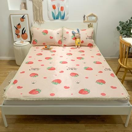 91家纺网 家纺一手货源 找家纺 慕尚家纺 2025新款小碎花款凉席（一图） 草莓少女