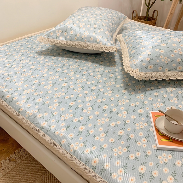 91家纺网 家纺一手货源 找家纺 慕尚家纺 2025新款小碎花款凉席（一图） 雏菊物语