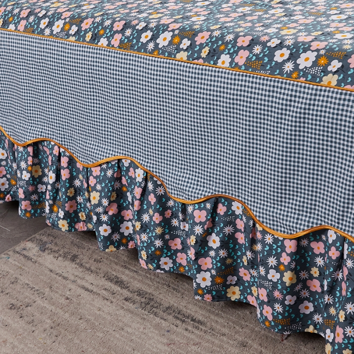 91家纺网 家纺一手货源 找家纺 十个点 2021新款弯边床裙 轻舞含香-蓝