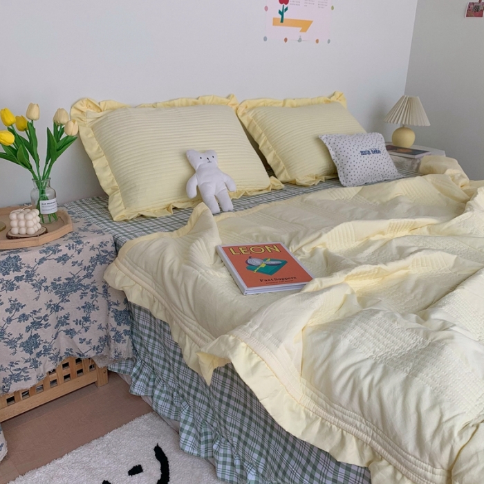 91家纺网 家纺一手货源 找家纺 六巷胡同ins格子混搭雪纺纱夏被四件套 奶黄混搭韩国小绿格