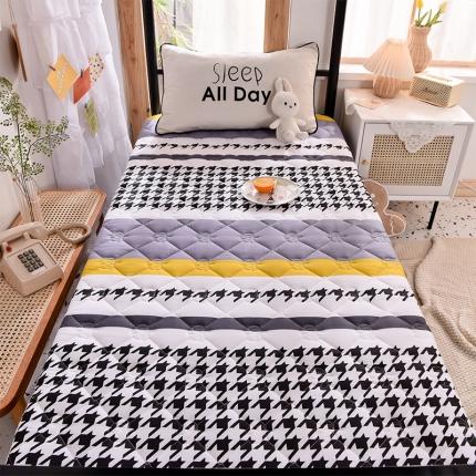 91家纺网 家纺一手货源 找家纺 （总）寐珂 2025新款全棉大豆纤维床垫学生款