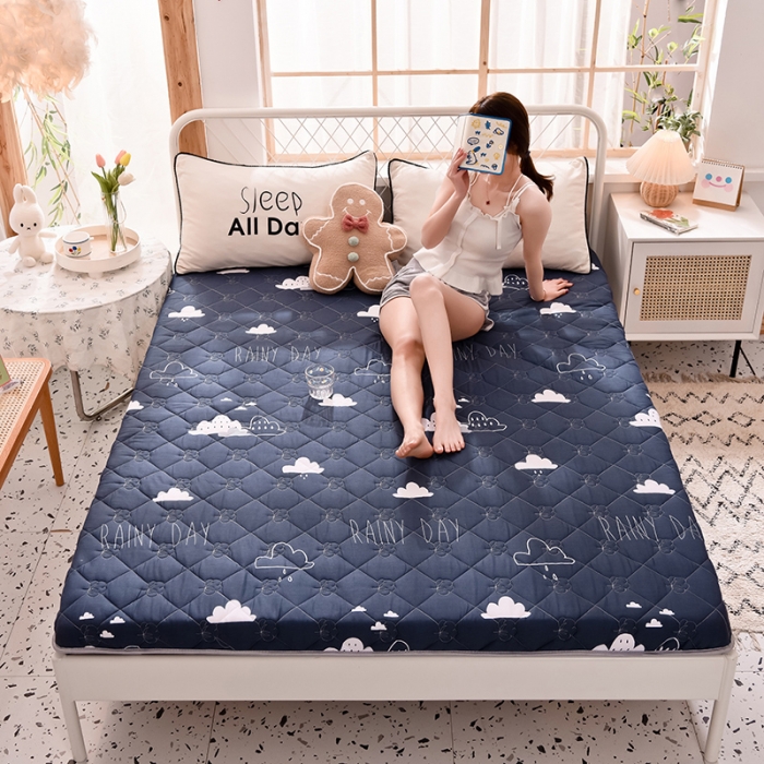 91家纺网 家纺一手货源 找家纺 寐珂 2025新款全棉大豆纤维床垫厚款 漫步云端