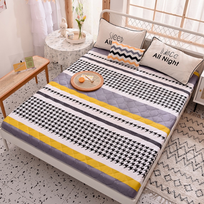 91家纺网 家纺一手货源 找家纺 寐珂 2025新款全棉大豆纤维床垫厚款 千鸟格调