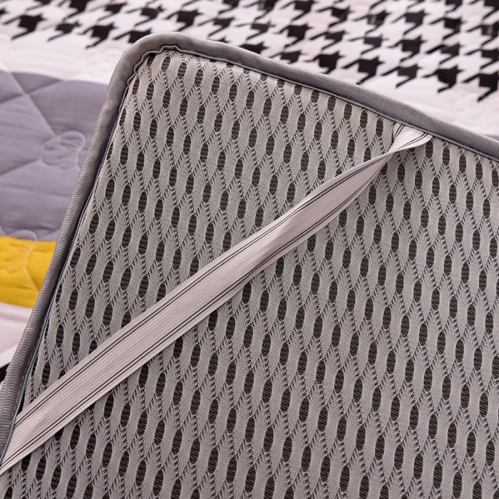 91家纺网 家纺一手货源 找家纺 寐珂 2025新款全棉大豆纤维床垫厚款 千鸟格调