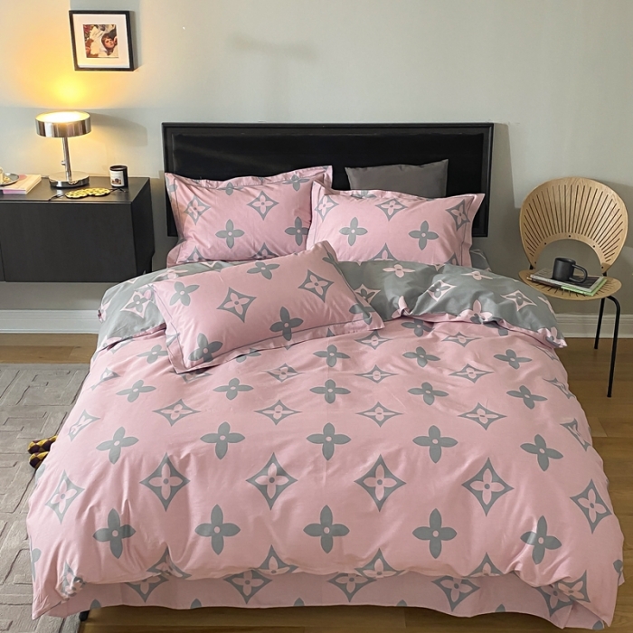 91家纺网 家纺一手货源 找家纺 棉生活 2021新款全棉铂金棉小资系列四件套 路易威粉