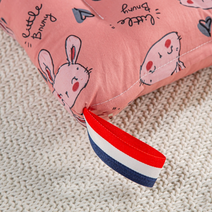 91家纺网 家纺一手货源 找家纺 萌番宝 2022新款全棉儿童水洗枕可爱小兔30*50cm