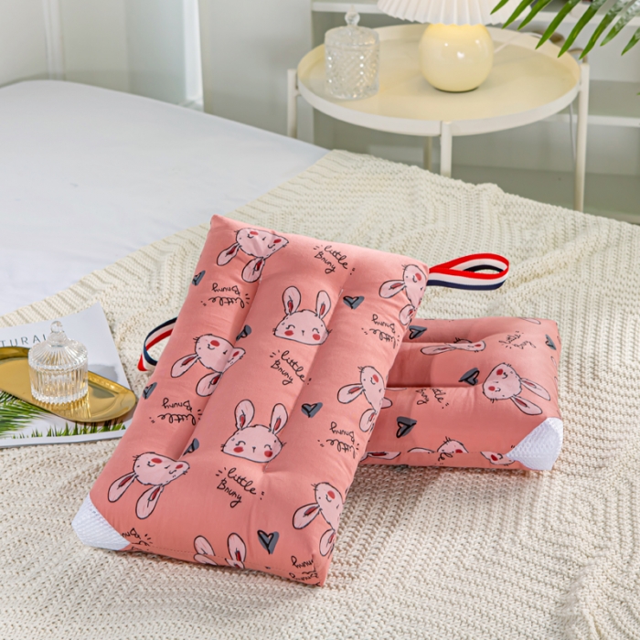 91家纺网 家纺一手货源 找家纺 萌番宝 2022新款全棉儿童水洗枕可爱小兔30*50cm