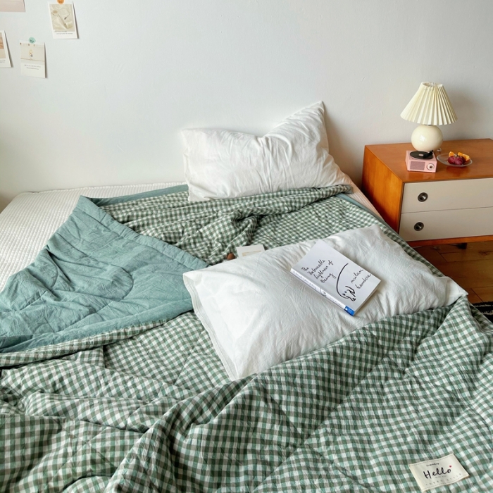 91家纺网 家纺一手货源 找家纺 尚品本色 2023新款水洗棉夏被 草绿小格