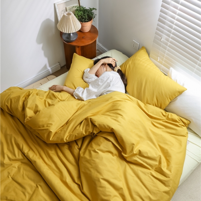 91家纺网 家纺一手货源 找家纺 棉眠 2021新款全棉纯色撞色新款四件套-棚拍图姜黄+小鸡黄