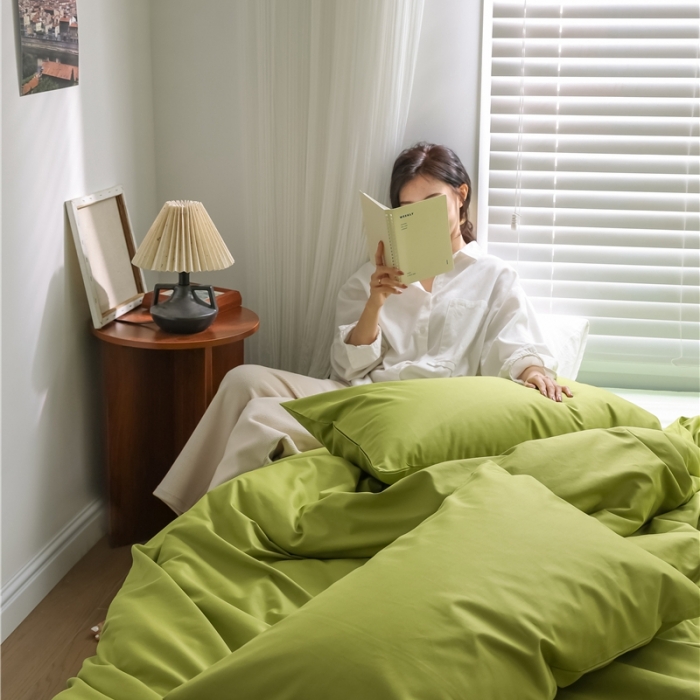 91家纺网 家纺一手货源 找家纺 棉眠2021新款全棉纯色撞色新款四件套棚拍图牛油果绿+青草绿