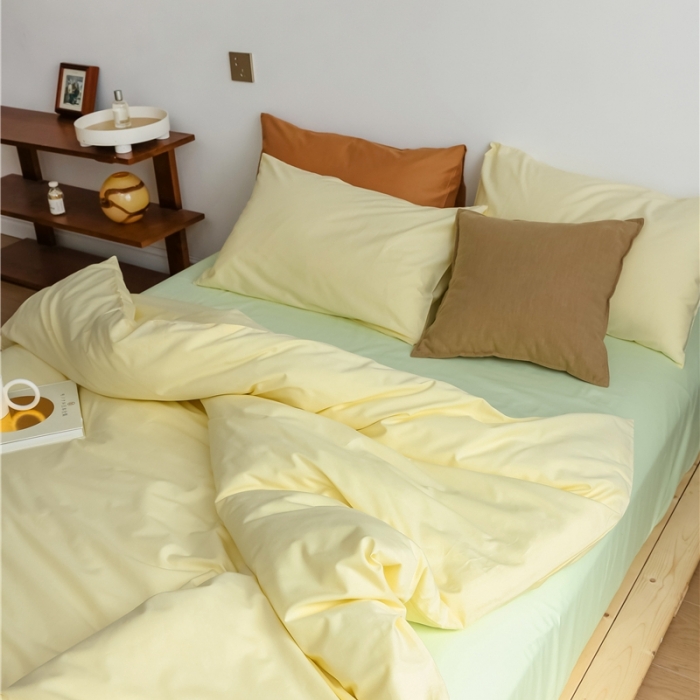 91家纺网 家纺一手货源 找家纺 棉眠2021新款全棉纯色撞色新款四件套-棚拍图小鸡黄+青草绿