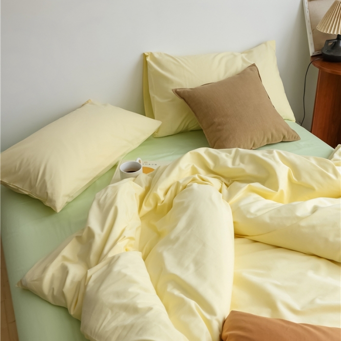 91家纺网 家纺一手货源 找家纺 棉眠2021新款全棉纯色撞色新款四件套-棚拍图小鸡黄+青草绿
