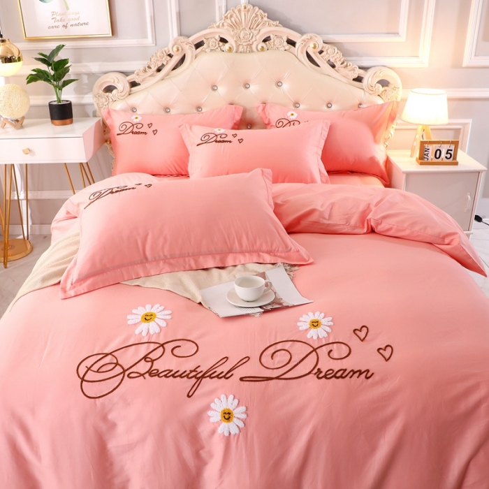 91家纺网 家纺一手货源 找家纺 晶缦家纺 美梦雏菊全棉13372毛巾绣四件套 美梦雏菊-玉色