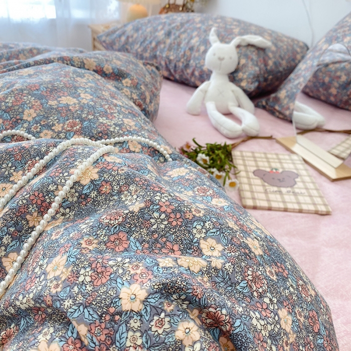 91家纺网 家纺一手货源 找家纺 2022年新款卡通系列全棉印花四件套实拍图直播爆款 芬芳园