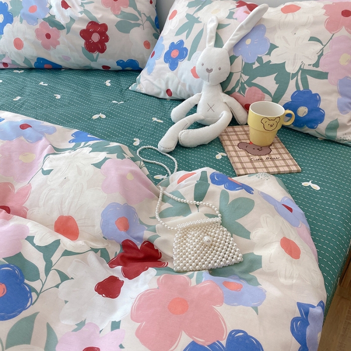 91家纺网 家纺一手货源 找家纺 2022年新款卡通系列全棉印花四件套实拍图直播爆款 油画小花