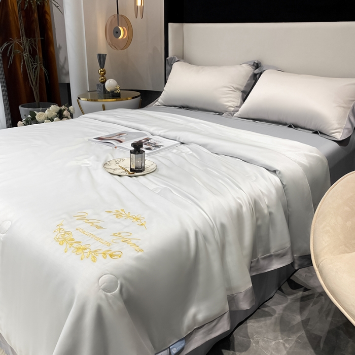 91家纺网 家纺一手货源 找家纺 吾秀 2022 轻奢风LF级60S兰精天丝夏被 天丝白