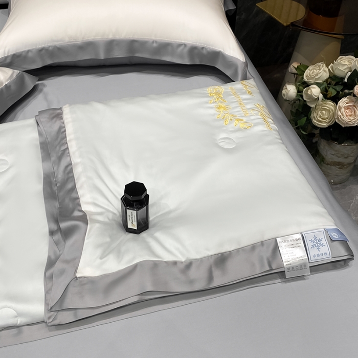 91家纺网 家纺一手货源 找家纺 吾秀 2022 轻奢风LF级60S兰精天丝夏被 天丝白