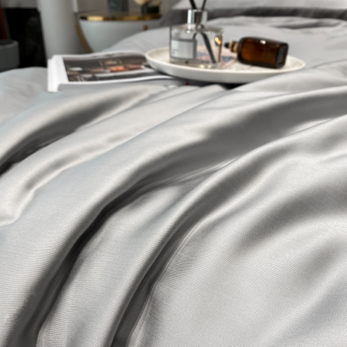 91家纺网 家纺一手货源 找家纺 吾秀 2022 轻奢风LF级60S兰精天丝夏被  天丝浅灰