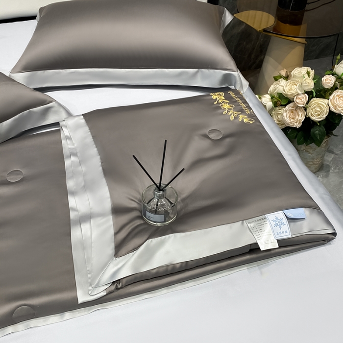 91家纺网 家纺一手货源 找家纺 吾秀 2022 轻奢风LF级60S兰精天丝夏被  天丝深灰